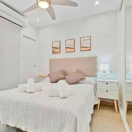 아파트 Solana Urban Lux House Center 푸엔히롤라