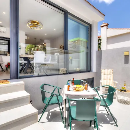 아파트 Solana Urban Lux House Center 푸엔히롤라